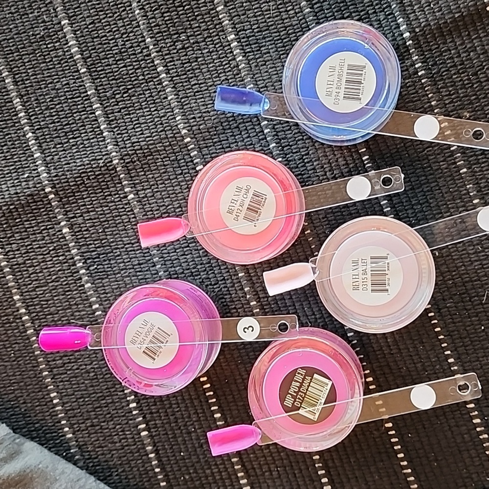 Revel Nail dip powder